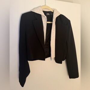 Zara Women's Black Blazer with Gray Hood